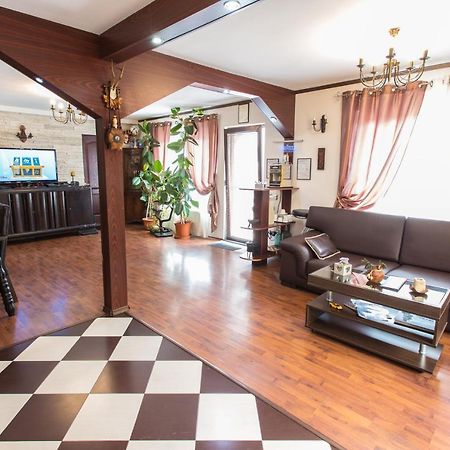 Pension Casa Wenge Сіная Екстер'єр фото