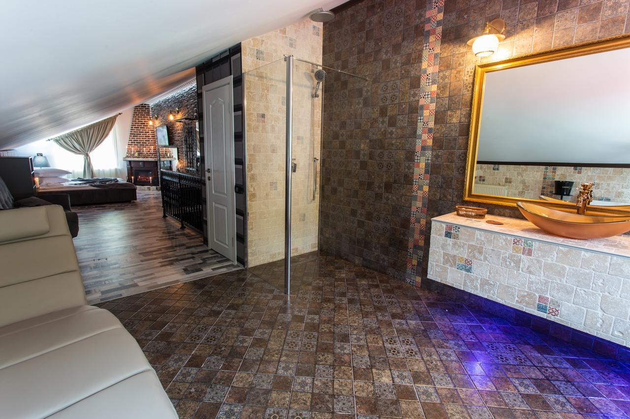 Pension Casa Wenge Сіная Екстер'єр фото