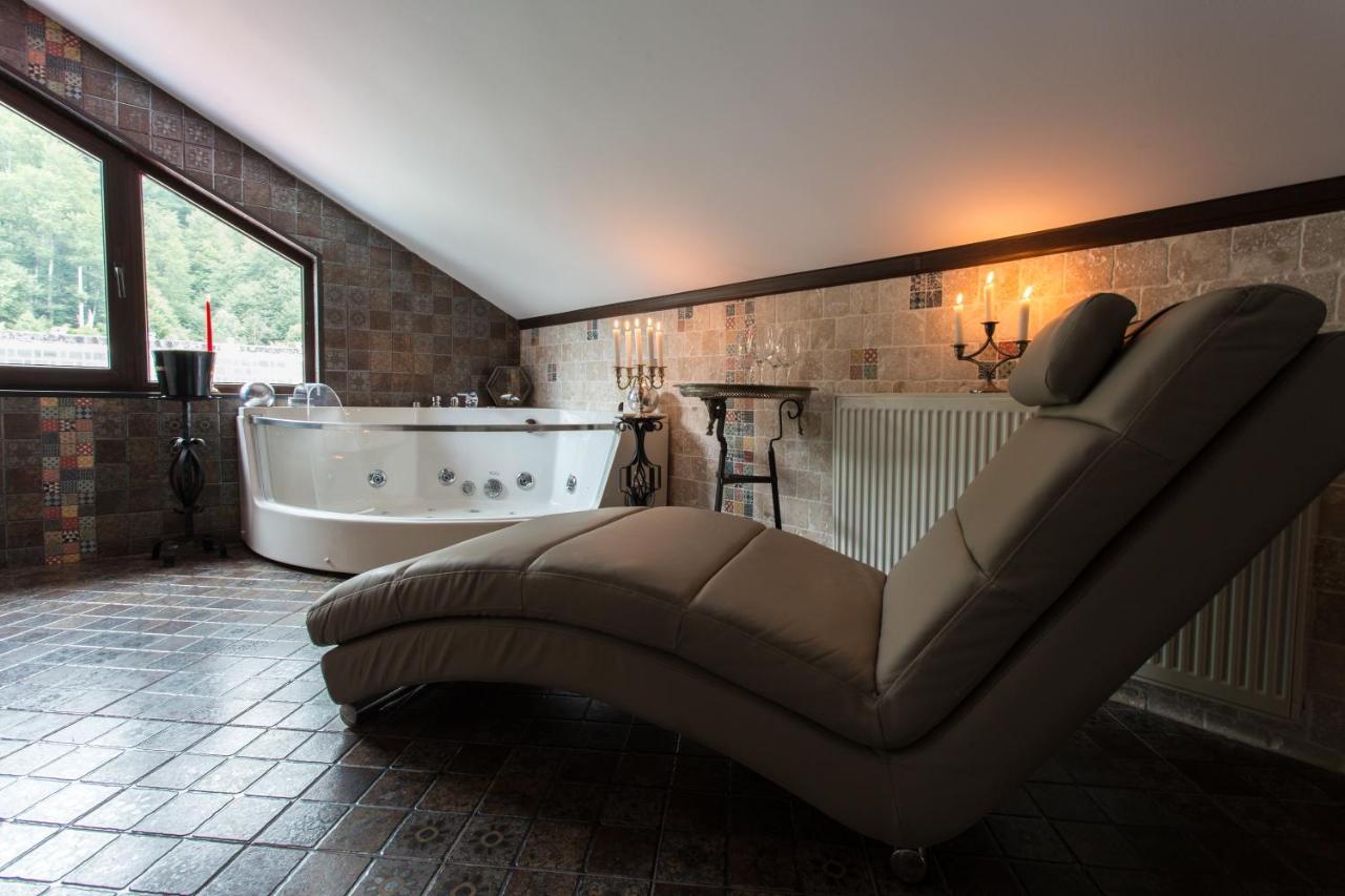 Pension Casa Wenge Сіная Екстер'єр фото