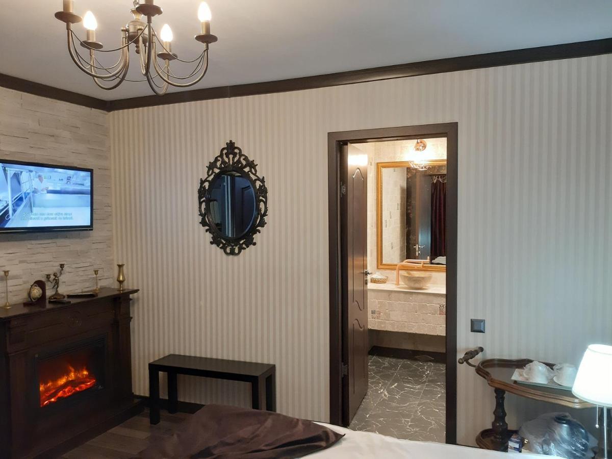 Pension Casa Wenge Сіная Екстер'єр фото